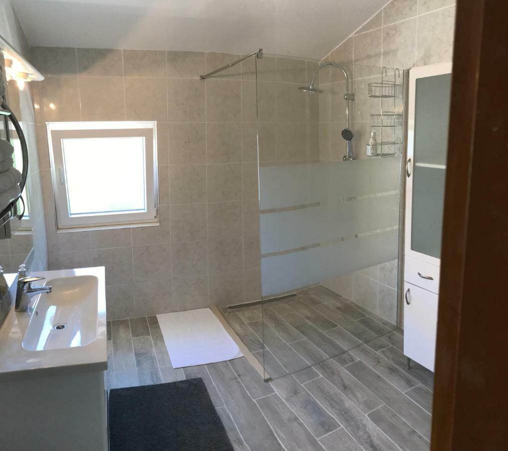 Novalja Inn 2 외부 사진